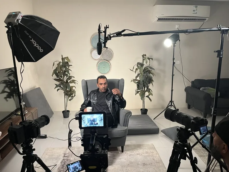من موقع تصوير «أشعل فانوس قلبي».